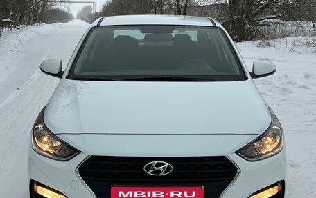 Hyundai Solaris II рестайлинг, 2019 год, 1 465 000 рублей, 3 фотография