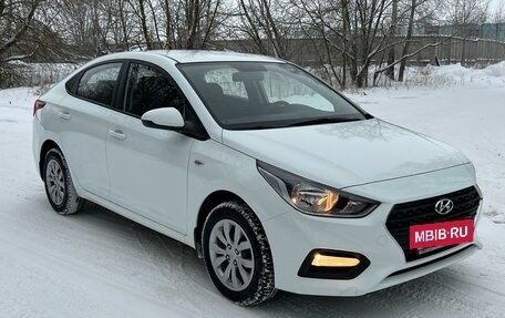 Hyundai Solaris II рестайлинг, 2019 год, 1 465 000 рублей, 2 фотография