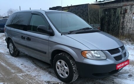 Dodge Caravan IV, 2004 год, 683 000 рублей, 2 фотография