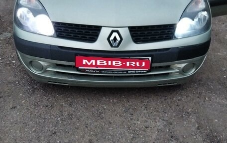 Renault Symbol I, 2002 год, 310 000 рублей, 3 фотография