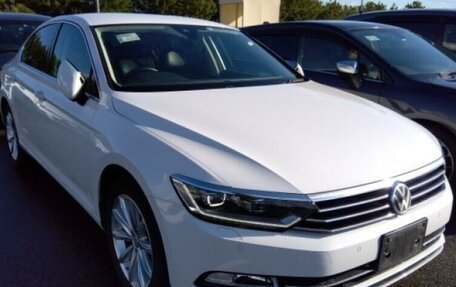 Volkswagen Passat B8 рестайлинг, 2015 год, 1 730 000 рублей, 3 фотография