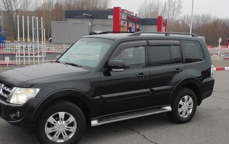 Mitsubishi Pajero IV, 2013 год, 2 390 000 рублей, 6 фотография