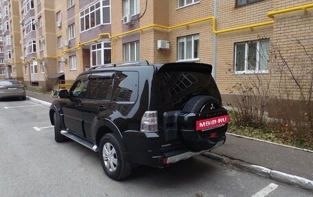 Mitsubishi Pajero IV, 2013 год, 2 390 000 рублей, 9 фотография