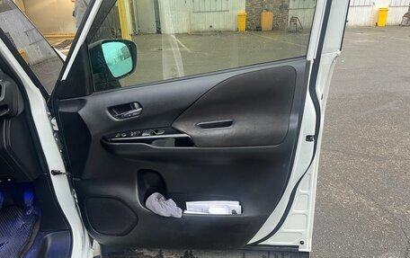 Nissan Serena IV, 2016 год, 2 100 000 рублей, 15 фотография