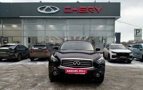 Infiniti QX70, 2016 год, 2 635 000 рублей, 2 фотография