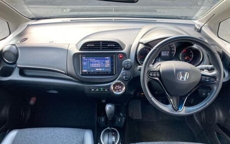 Honda Fit Shuttle I рестайлинг, 2014 год, 970 000 рублей, 18 фотография