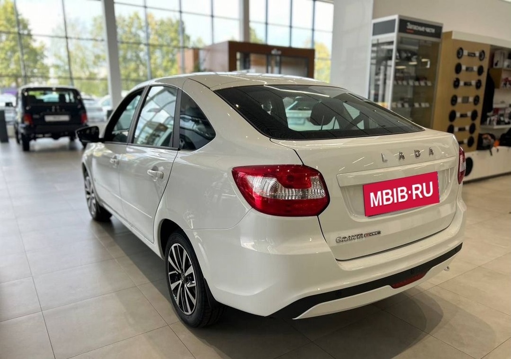 ВАЗ (LADA) Granta, 2024 год, 1 072 000 рублей, 4 фотография