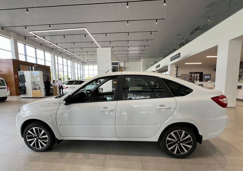 ВАЗ (LADA) Granta, 2024 год, 1 072 000 рублей, 7 фотография