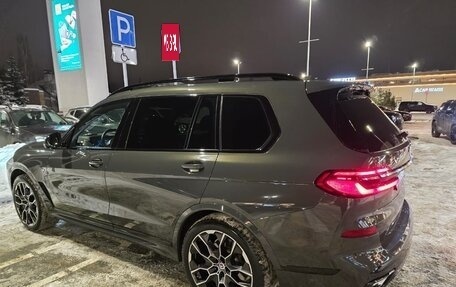 BMW X7, 2023 год, 15 000 000 рублей, 10 фотография