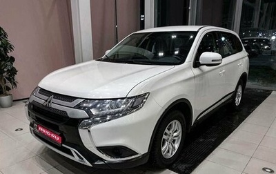 Mitsubishi Outlander III рестайлинг 3, 2018 год, 2 150 000 рублей, 1 фотография