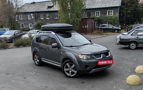 Mitsubishi Outlander III рестайлинг 3, 2008 год, 1 250 000 рублей, 13 фотография