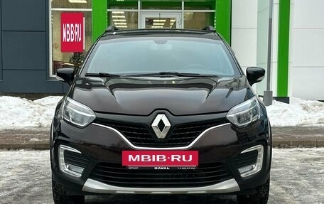 Renault Kaptur I рестайлинг, 2019 год, 1 849 000 рублей, 2 фотография