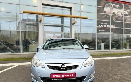 Opel Astra J, 2012 год, 799 000 рублей, 2 фотография