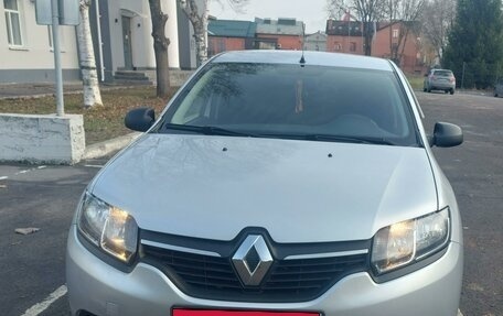 Renault Logan II, 2014 год, 930 000 рублей, 1 фотография