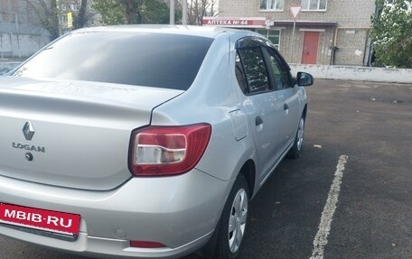 Renault Logan II, 2014 год, 930 000 рублей, 5 фотография