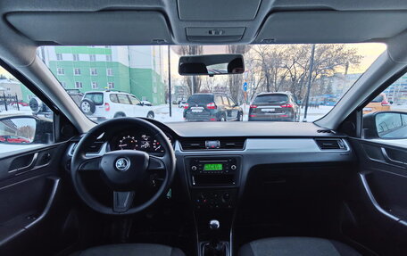 Skoda Rapid I, 2015 год, 897 000 рублей, 15 фотография