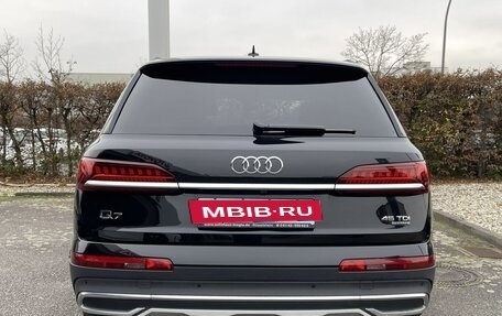 Audi Q7, 2021 год, 7 010 000 рублей, 4 фотография