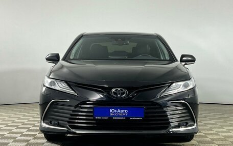 Toyota Camry, 2021 год, 3 649 000 рублей, 2 фотография