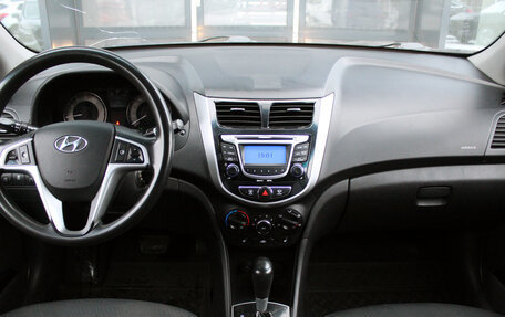 Hyundai Solaris II рестайлинг, 2011 год, 795 000 рублей, 6 фотография