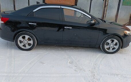 KIA Forte II, 2009 год, 900 000 рублей, 10 фотография