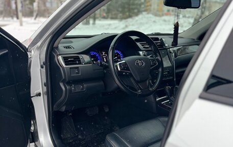 Toyota Camry, 2017 год, 3 000 000 рублей, 11 фотография