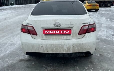 Toyota Camry, 2008 год, 715 000 рублей, 2 фотография