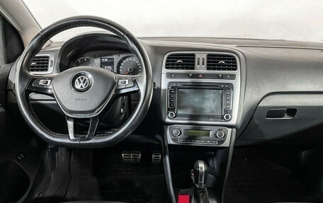 Volkswagen Polo VI (EU Market), 2016 год, 1 315 000 рублей, 12 фотография