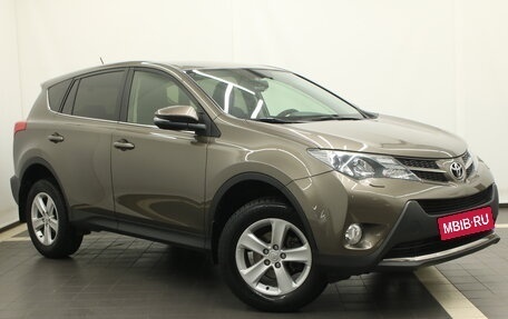 Toyota RAV4, 2013 год, 2 369 000 рублей, 9 фотография