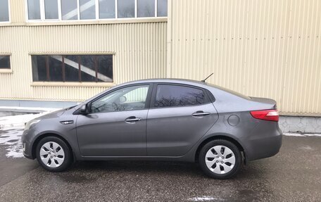 KIA Rio III рестайлинг, 2013 год, 850 000 рублей, 4 фотография