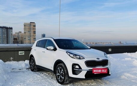 KIA Sportage IV рестайлинг, 2018 год, 2 577 000 рублей, 3 фотография