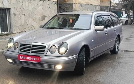 Mercedes-Benz E-Класс, 1997 год, 800 000 рублей, 2 фотография