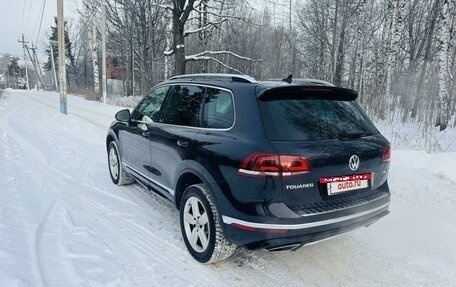 Volkswagen Touareg III, 2018 год, 4 395 000 рублей, 9 фотография