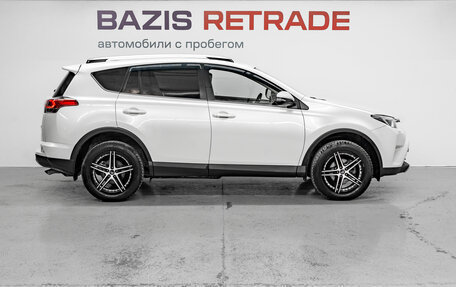 Toyota RAV4, 2018 год, 2 650 000 рублей, 4 фотография