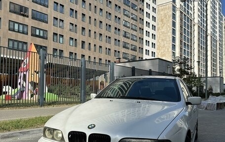 BMW 5 серия, 1996 год, 630 000 рублей, 1 фотография