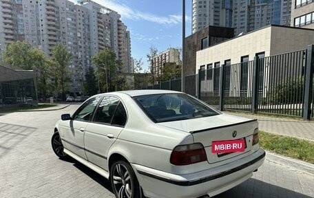 BMW 5 серия, 1996 год, 630 000 рублей, 5 фотография