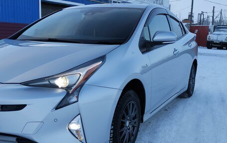 Toyota Prius IV XW50, 2016 год, 1 700 000 рублей, 25 фотография