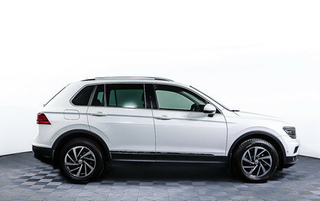 Volkswagen Tiguan II, 2018 год, 3 350 000 рублей, 4 фотография