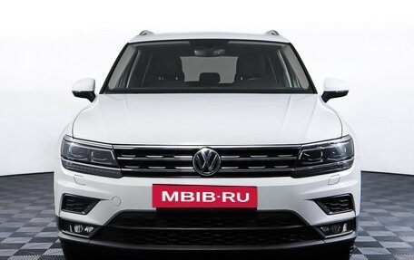 Volkswagen Tiguan II, 2018 год, 3 350 000 рублей, 2 фотография