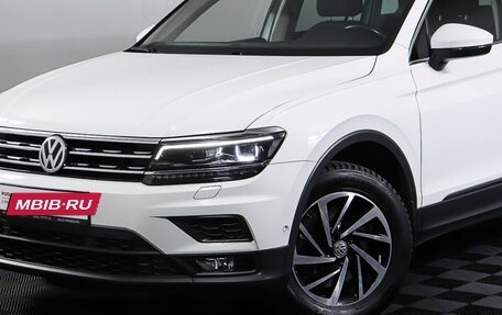 Volkswagen Tiguan II, 2018 год, 3 350 000 рублей, 28 фотография