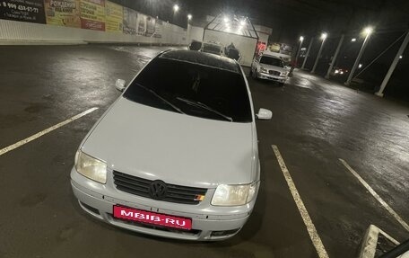 Volkswagen Polo III рестайлинг, 2000 год, 280 000 рублей, 1 фотография