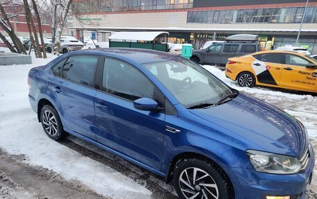 Volkswagen Polo VI (EU Market), 2018 год, 1 350 000 рублей, 4 фотография