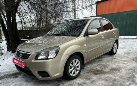 KIA Rio II, 2010 год, 690 000 рублей, 1 фотография