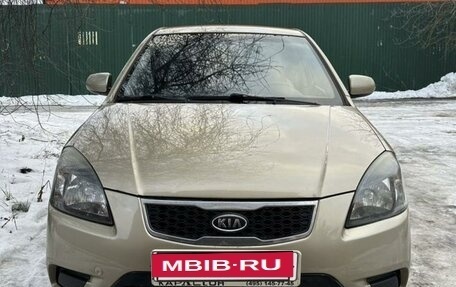 KIA Rio II, 2010 год, 690 000 рублей, 2 фотография