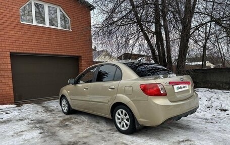 KIA Rio II, 2010 год, 690 000 рублей, 3 фотография