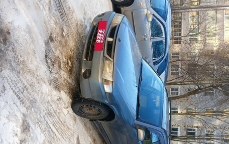 Nissan Wingroad III, 2001 год, 255 000 рублей, 3 фотография