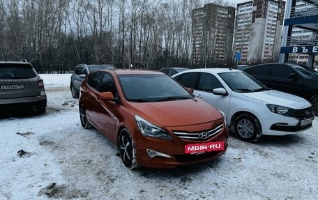 Hyundai Solaris II рестайлинг, 2015 год, 1 099 000 рублей, 2 фотография