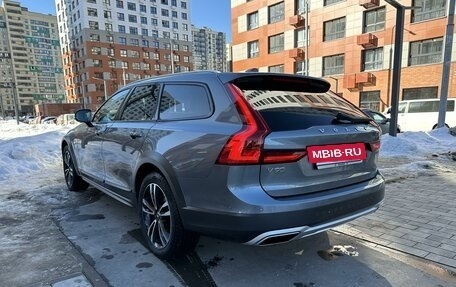 Volvo V90 Cross Country I рестайлинг, 2019 год, 5 000 000 рублей, 32 фотография