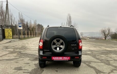 Chevrolet Niva I рестайлинг, 2016 год, 850 000 рублей, 2 фотография