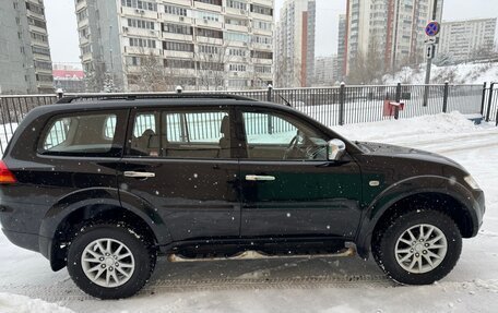 Mitsubishi Pajero Sport II рестайлинг, 2010 год, 1 950 000 рублей, 6 фотография