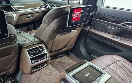 BMW 7 серия, 2021 год, 6 660 000 рублей, 11 фотография